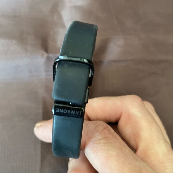 Jawbone UP3 - Picture 3 of 7